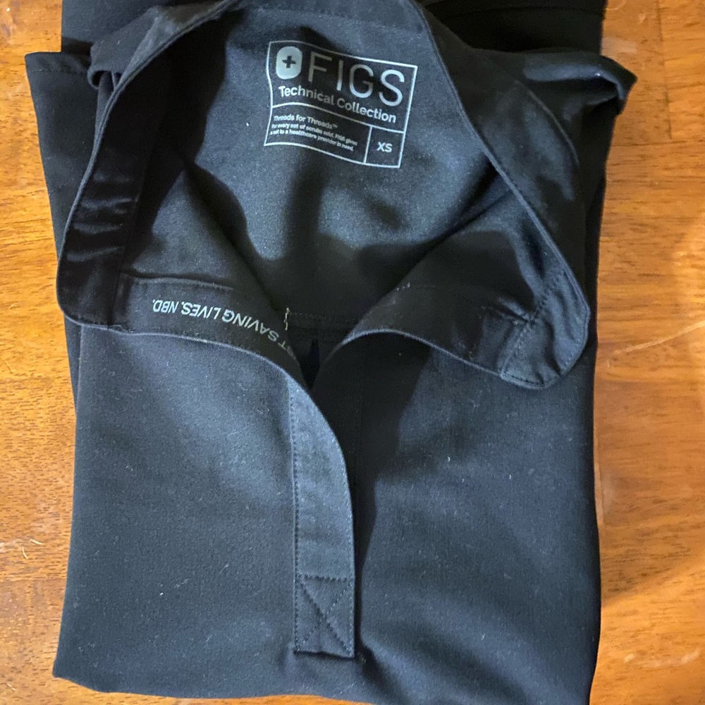 Figs Scub Top